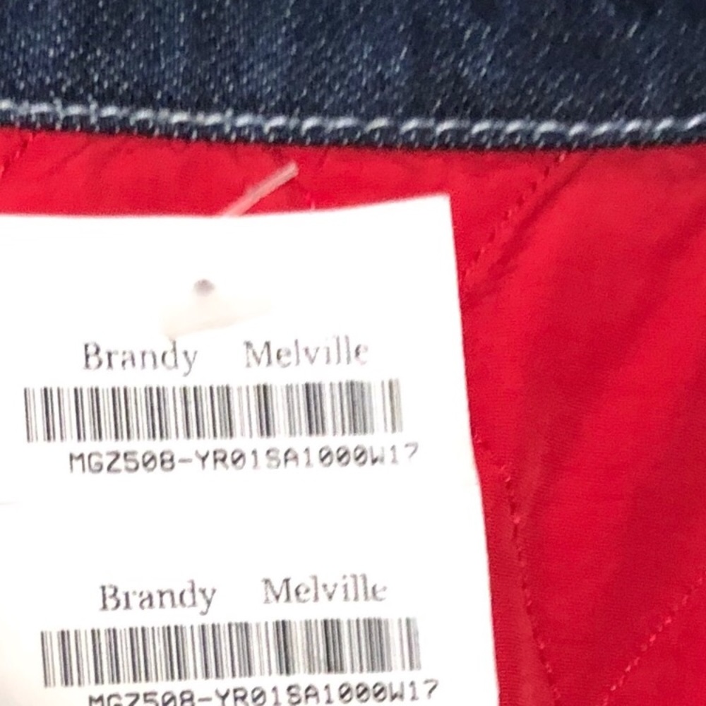 Brandy Melville Shaine denim trucker jacket - Picture 3 of 4